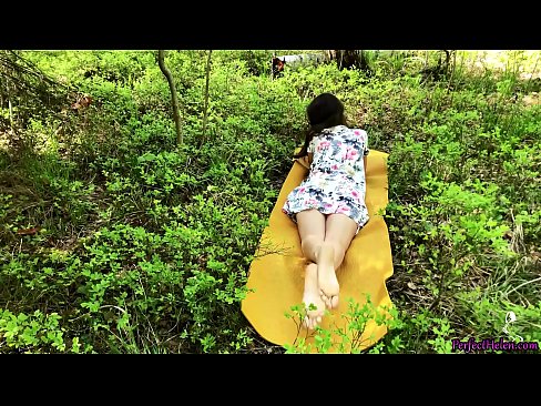 ❤️ Cudzinec na Tinderi masturbuje moju kundičku a vášnivo šuká v lese ❤ Super porno na porno sk.villagesexvideos.ru ﹏