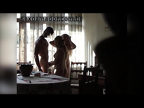 ❤️ Sex kamarátky pozývajú obrovského muža a trojku s ním ❤ Super porno na porno sk.villagesexvideos.ru ﹏