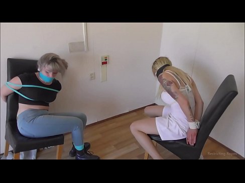 ❤️ Závislá / zviazaná a s roubíkom / dievča v núdzi ❤ Super porno na porno sk.villagesexvideos.ru ﹏