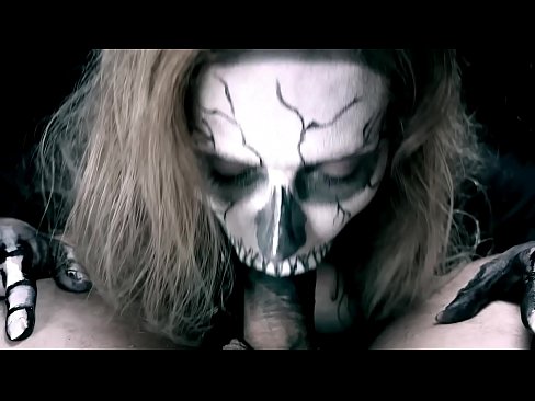 ❤️ Démonické dievča fajčí kokot svojimi čiernymi ústami a prehĺta semeno. ❤ Super porno na porno sk.villagesexvideos.ru ﹏